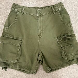 SO Women's Cargo Shorts in Olive